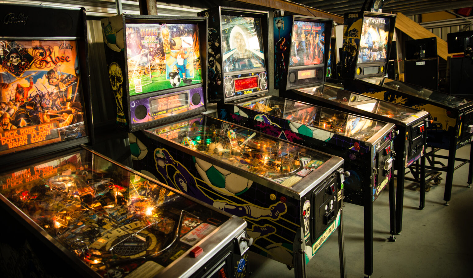 Retro Arcade Games Fun Day Out