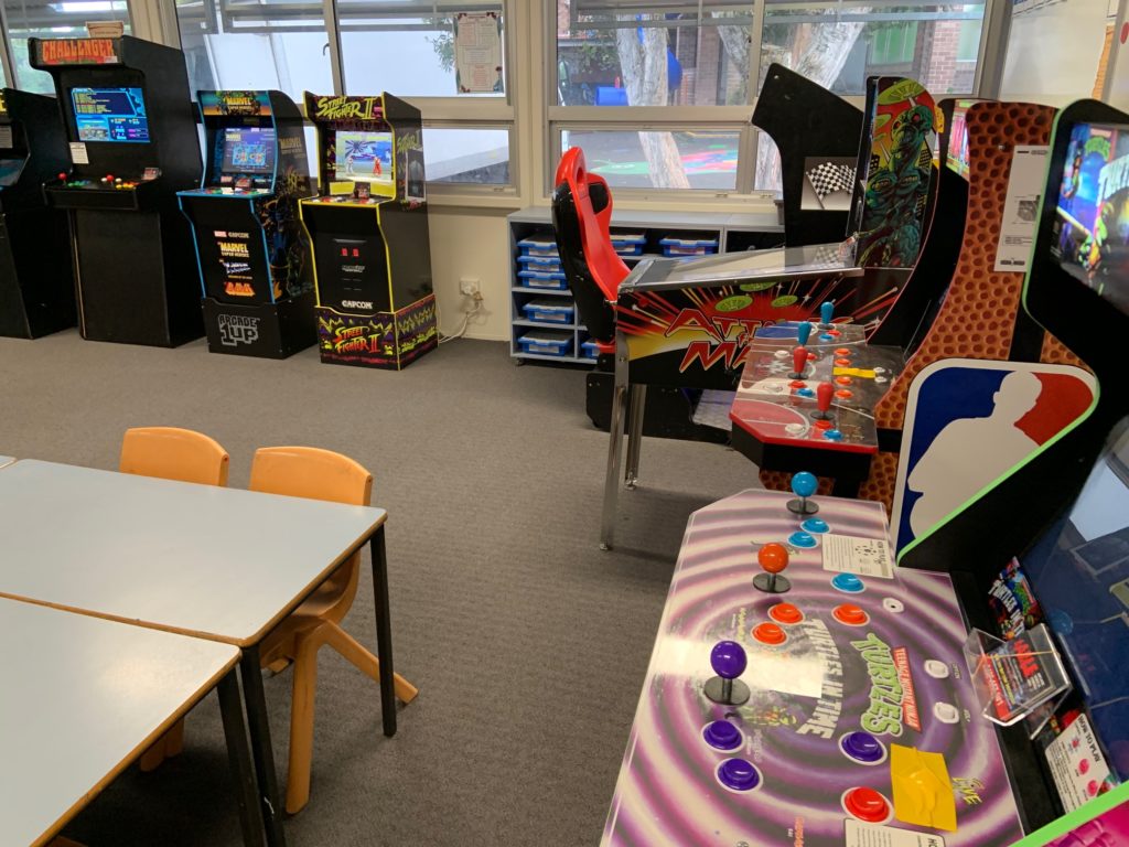 Retro Arcade Games Fun Day Out